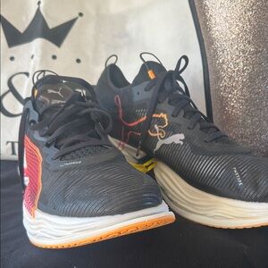 Puma Men's Black and Orange Athletic Sneakers